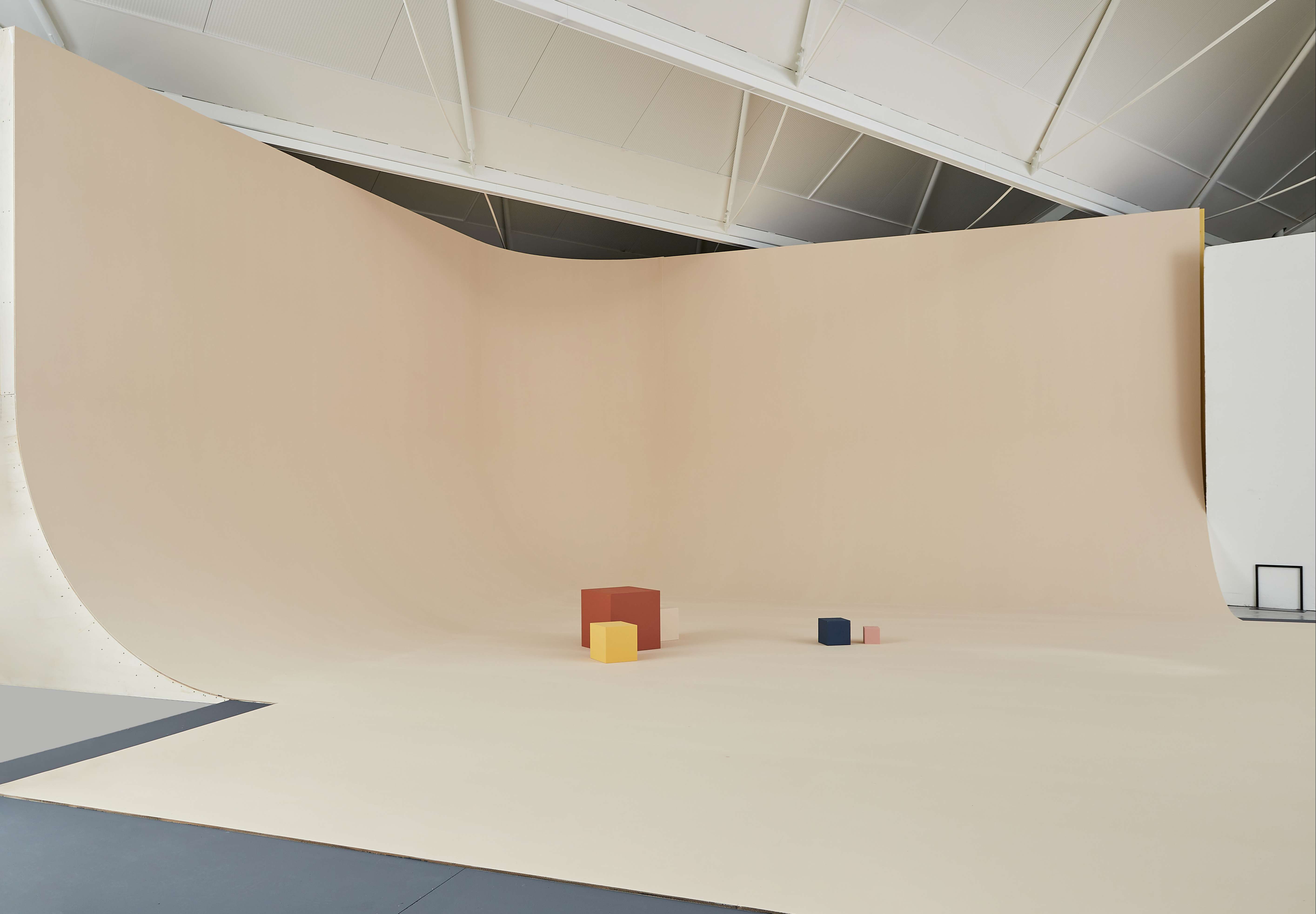 CYCLORAMA_001